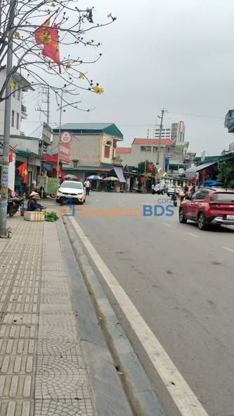 Bán đất nền 100m² Quang Trung, Uông Bí - Sổ đỏ sẵn, giá 1.5 tỷ