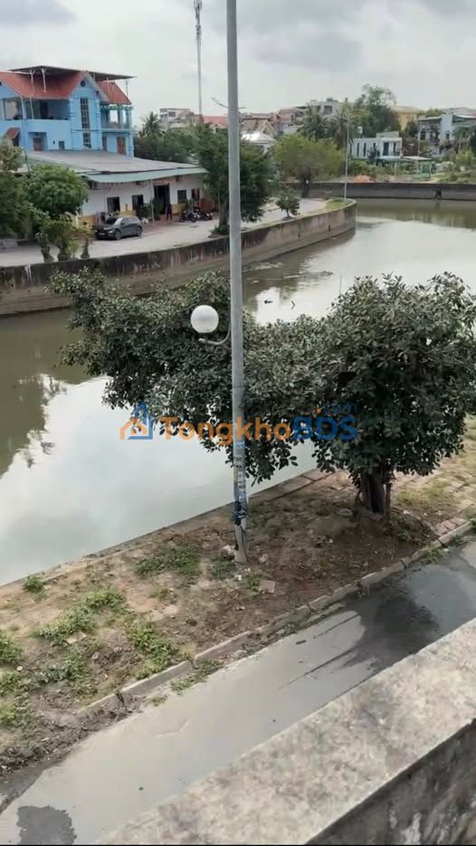 Đất Khu 3 Thanh Sơn Uông Bí 320m² chỉ 2 tỷ - Sổ đỏ chính chủ view hồ