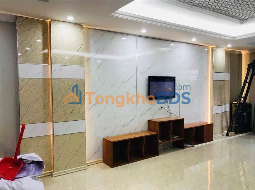 Nhà 3 tầng Bãi Cháy 85m² 9 tỷ - Ô tô vào tận nhà