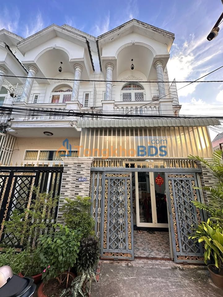 Nhà riêng Cần Thơ 67m² giá 2.75 tỷ - Ô tô vào tận nhà