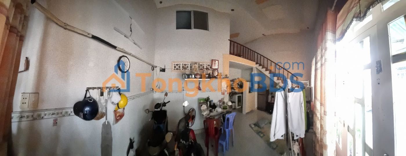 Nhà 48m² Hóc Môn - Chính chủ bán gấp, ô tô vào nhà