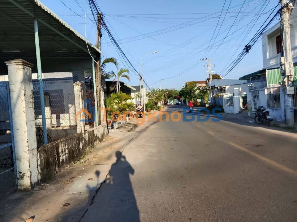 Nhà mặt tiền Phan Thiết 199m² 2.7 tỷ - Mặt tiền kinh doanh