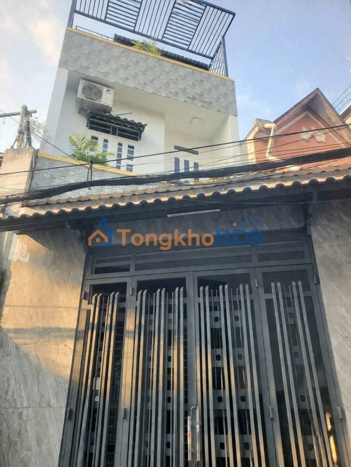 Nhà Chiến Lược Bình Tân 64m² 5 tỷ - Ô tô vào nhà