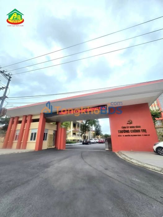 Nhà 2 Tầng 68.9m² Nguyễn Viết Xuân, Nam Định - Giá 3 Tỷ