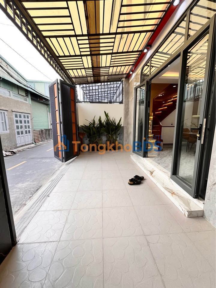 Nhà Thạnh Xuân 22 Quận 12 66m² 5.65 tỷ - Sẵn sàng ở ngay