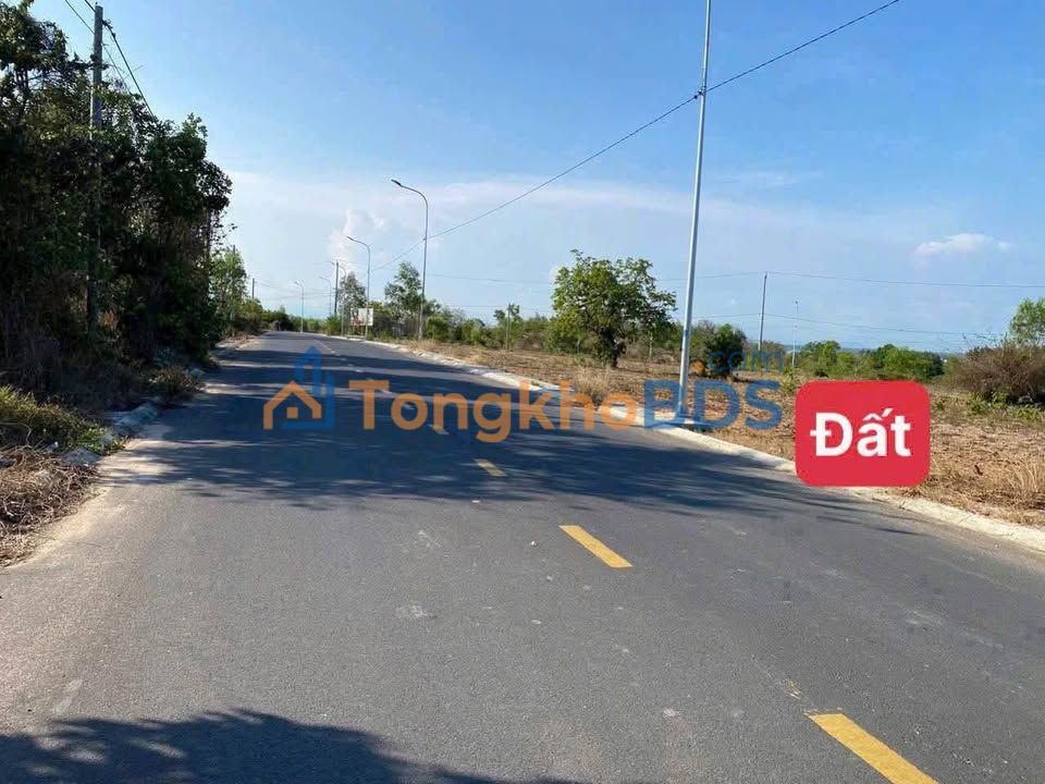 Đất nền Long Điền 896m² 1,25 tỷ - Đường to ô tô