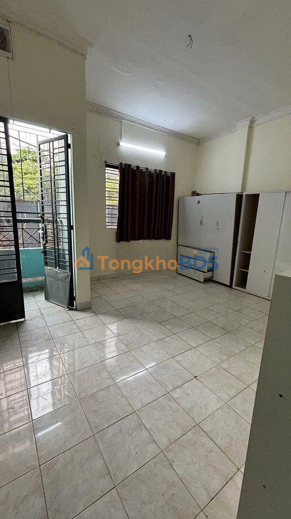 Nhà Mặt Tiền Tô Hiệu, Tân Phú - 15.7 Triệu/Tháng, 3PN Kinh Doanh Tự Do