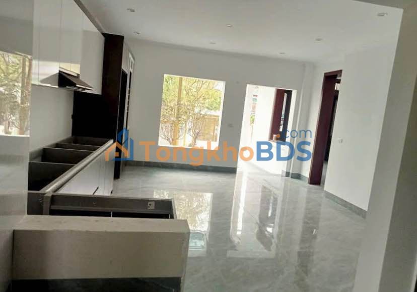 Nhà 2 tầng Mình Xuân Tuyên Quang 236m² 6 tỷ - Ô tô vào tận nhà