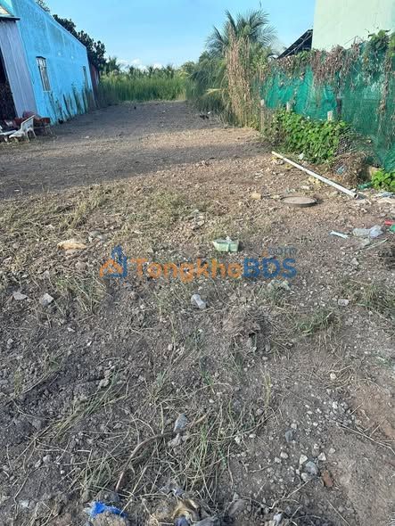 Bán Gấp Đất 100m² QL61, Long Mỹ, Hậu Giang - Giá Tốt 1.65 Tỷ