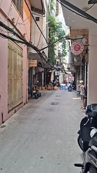 Nhà Phố Phố Huế 35m² dưới 10 tỷ - Ô tô vào tận nhà