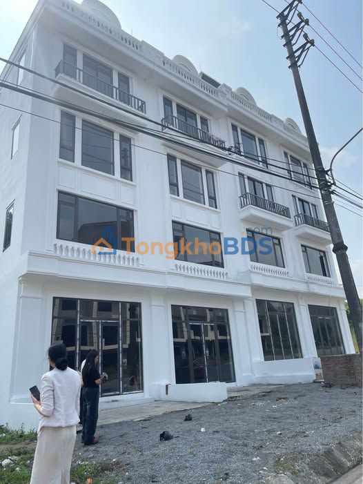 Nhà 4 tầng Lào Cai 100m² 2.85 tỷ - Chính chủ bán