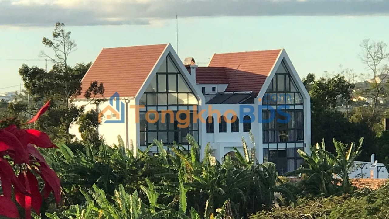 Biệt thự sân vườn Pleiku 3273m² - Sang nhượng gấp, không khí trong lành