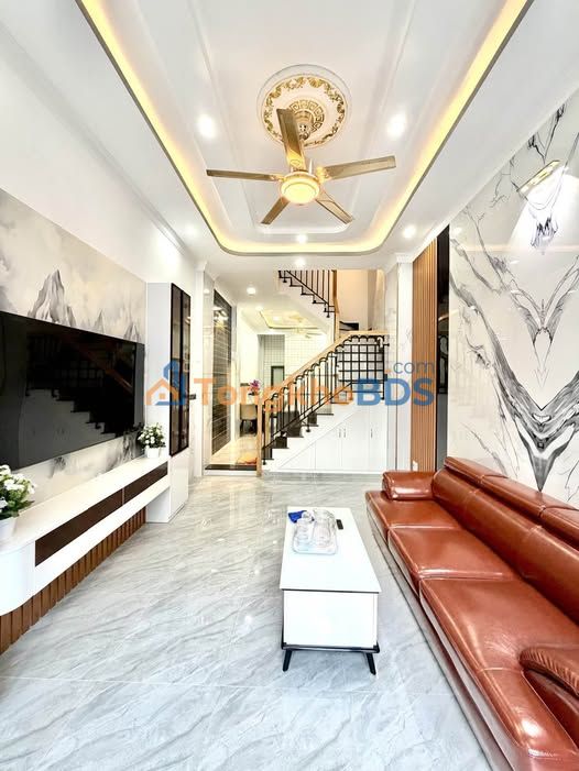 Nhà 48m² Gò Vấp - 4 Tầng Kiên Cố Gần ĐH Công Nghiệp 4 - Giá 8.4 Tỷ