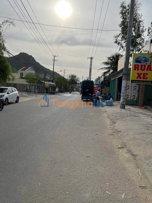 Mặt bằng 95m² đường Nguyễn Khuyến, Cam Lâm - Giá thuê 7 triệu/tháng