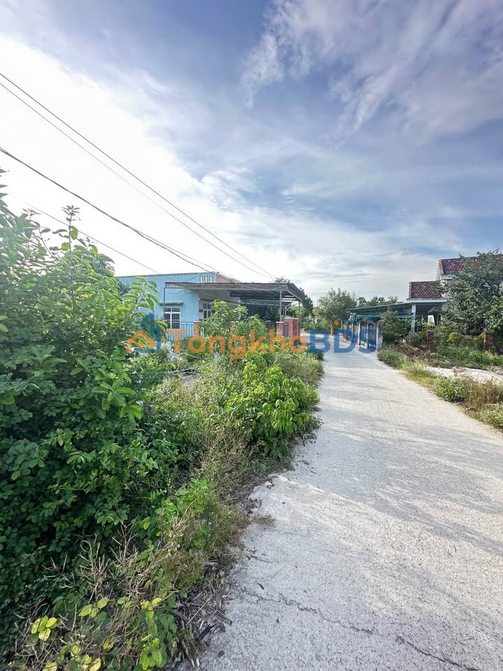 Đất Nền Bình Thuận Đà Nẵng 250m² - Sổ Hồng Sẵn Sàng, Giá 899 Triệu