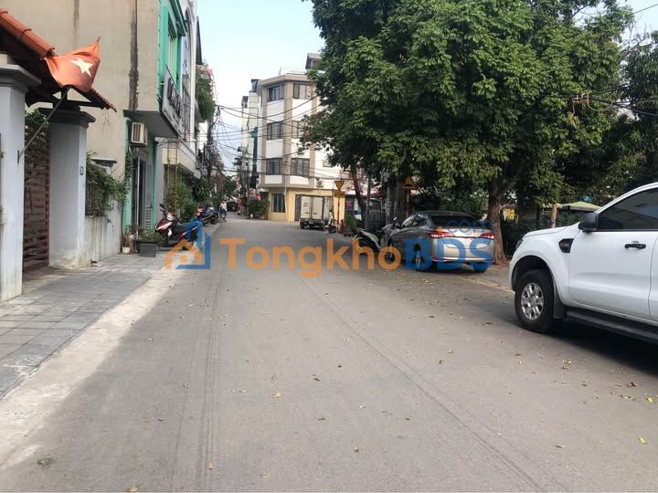 Bán Đất Nam Hồng Đông Anh 90m² - Sổ Đỏ Sẵn, Gần Trường Học, Ô Tô Vào Đất