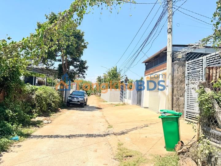 Đất Thổ Cư 200m² Mặt Tiền Đường Nguyễn Xuân Nguyên, Buôn Ma Thuột - Giá 2.1 Tỷ