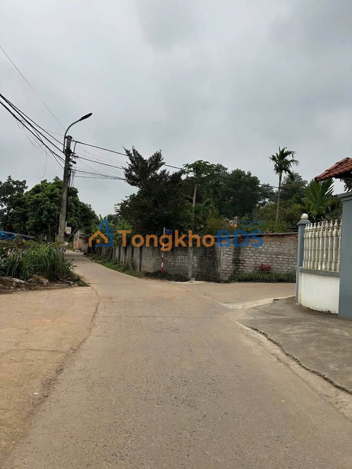 Bán đất Tùng Thiện 158m² - Đường thông xe tải, giá 2 tỷ