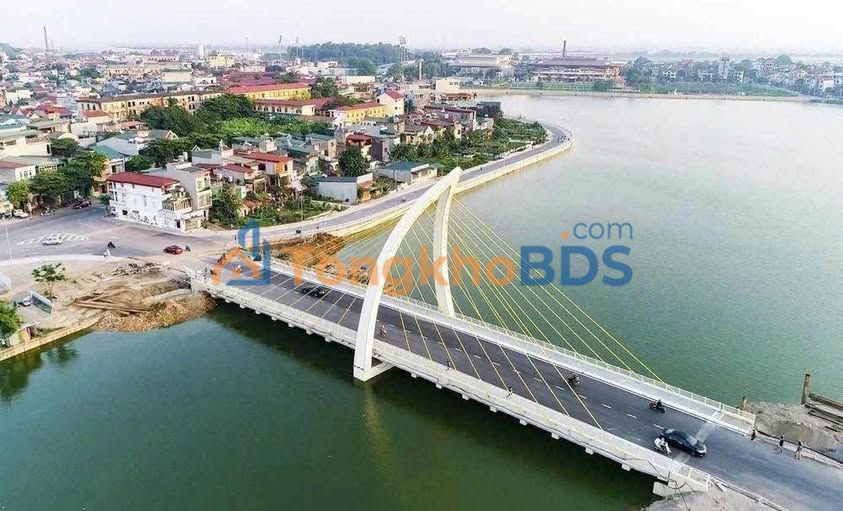 Đất Nền Trung Tâm Việt Trì 105m² - View Hồ Văn Lang, Kinh Doanh Đắc Lợi