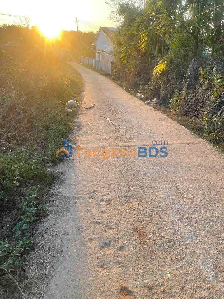 Đất Nền Ea Lê, Đắk Lắk - 360m² | Giá Rẻ 179 Triệu - Sổ Thổ Cư