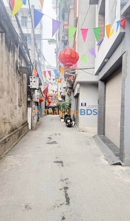 Nhà 55m² 5 tầng Mỹ Đình - Ngõ thông, ô tô gần, sẵn ở