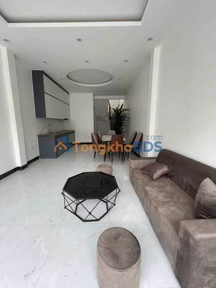 Nhà 2 Tầng 45m² Tả Thanh Oai - Giá 1.7 Tỷ, Ô Tô Đỗ Cửa