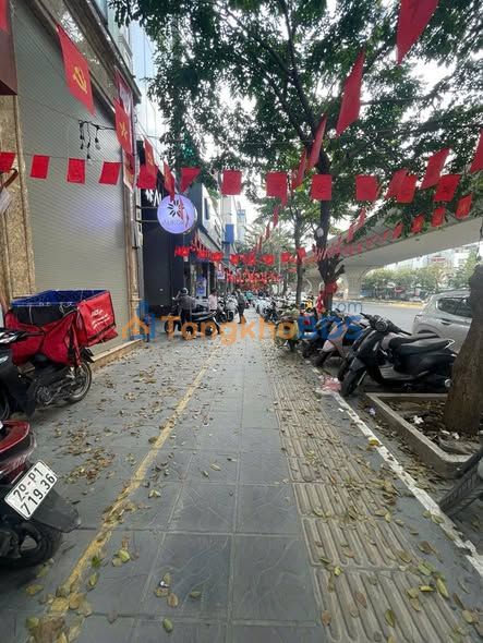 Nhà Phố Đại La - 70m² x 7 Tầng - Kinh Doanh Đỉnh Cao - 42 Tỷ