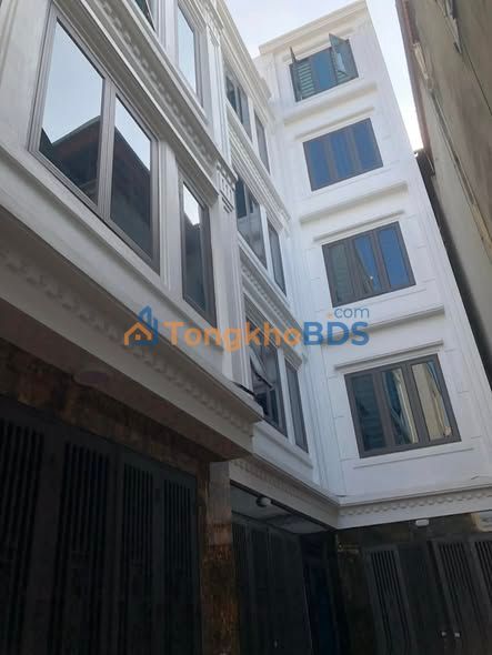 Nhà 5 tầng Vĩnh Quỳnh 40m² - Ô tô gần, 6.x Tỷ