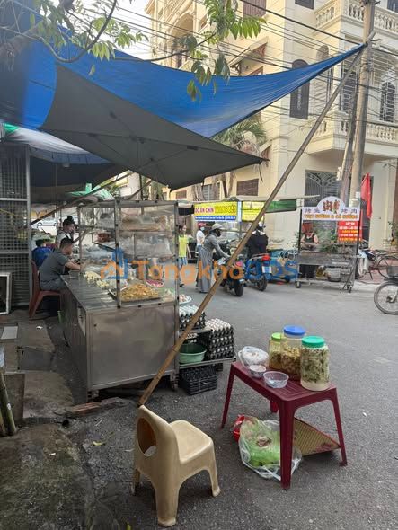 Chuyển nhượng Kiot Chợ Hoà Đình 32m² - Kinh doanh Sầm uất, Dòng tiền Tốt