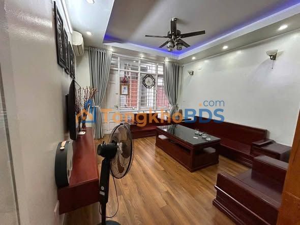 Nhà Nguyên Căn 5 Tầng Full Nội Thất, Ô Tô Vào Nhà - Hoàng Mai