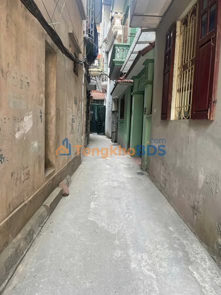 Nhà 35m² Giáp Bát, Hoàng Mai - Ngõ Thông, Sát Ô Tô, Giá 6.2 Tỷ