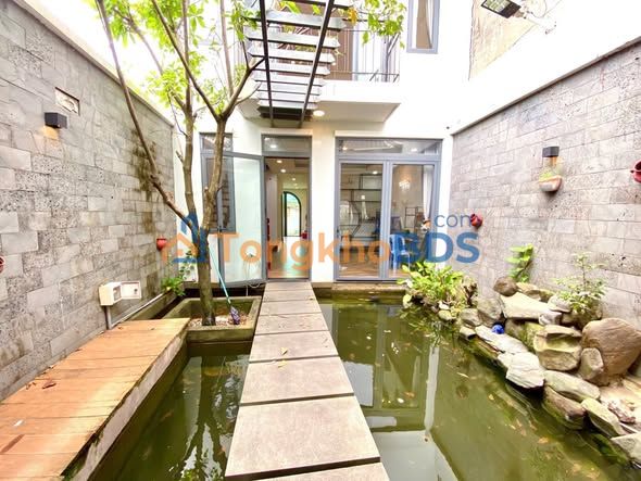 Nhà vườn Tô Ngọc Vân 208m² giá 10.816 tỷ - Giá tốt hiếm có