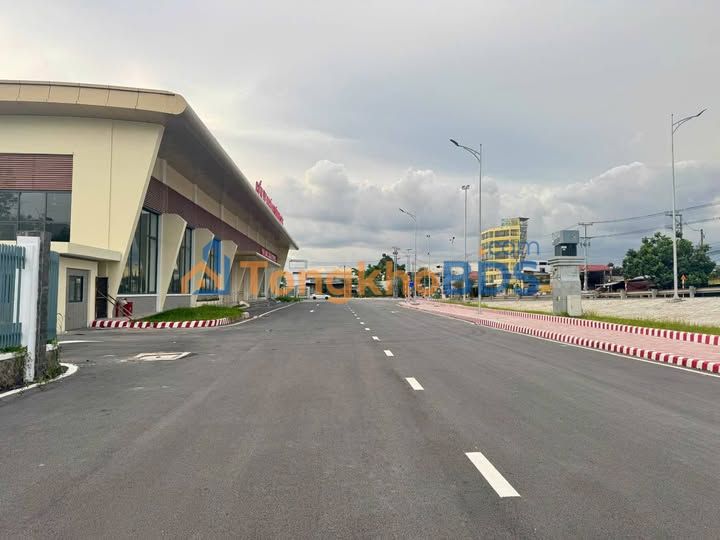 Bán Nền Đất Phường 8 Vĩnh Long 111.6m² - Hai Mặt Tiền, Gần Bến Xe Mới