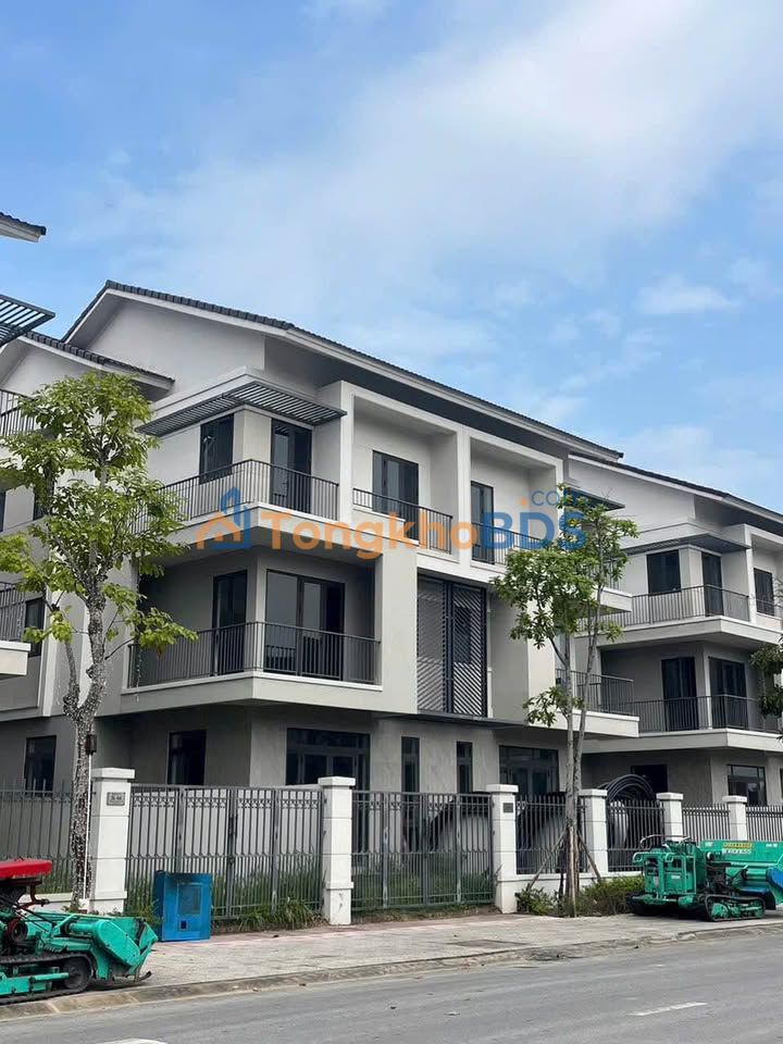 Nhà nguyên căn VSIP Từ Sơn giá 6-8 triệu - Ô tô vào tận nhà