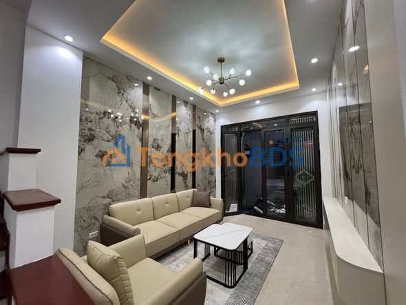 Nhà Phố Văn Quán 35m², 5 Tầng Full Nội Thất - Giá Thỏa Thuận