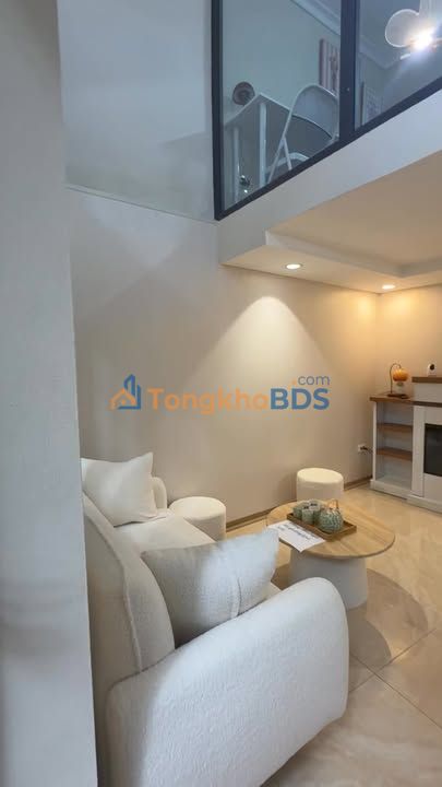 Nhà Phố Lò Đúc - 40m², 3PN, Ô Tô Tận Nhà, Giá 9.5 Tỷ