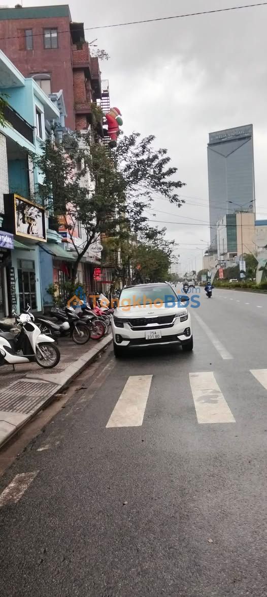 Bán Đất Tặng Nhà 92m² Trung Tâm Huế - Sổ Đỏ Sẵn Sàng