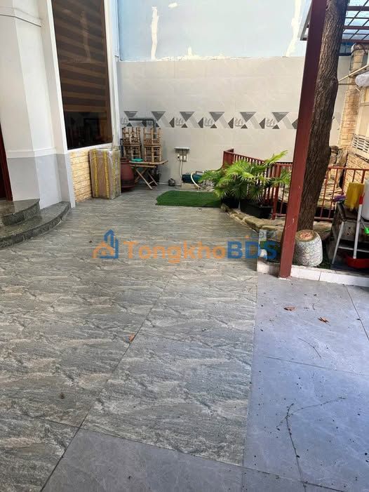 Nhà mặt tiền Ngô Đức Kế Nha Trang 164m² 70tr - Kinh doanh tốt