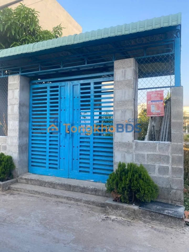Đất nền 100m² đường Lê Duẩn, Phan Thiết - Sổ đỏ sẵn sàng, giá 1.7 tỷ
