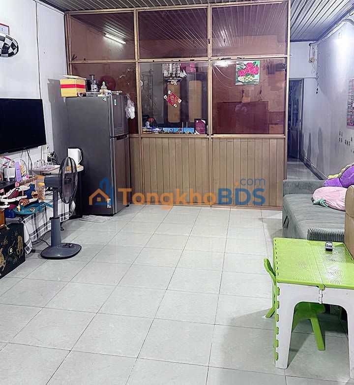 Nhà nguyên căn Phước Bình Q9 2PN 8.5tr - Sẵn sàng ở ngay