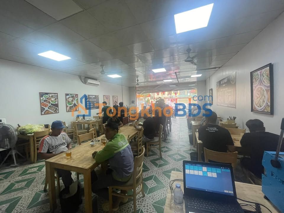 Nhà hàng mặt tiền An Dương Vương, Vinh - Kinh doanh ổn định, giá 13 tỷ