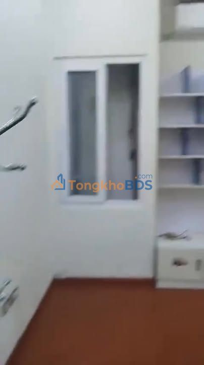 Cho thuê phòng trọ Nguyễn Khánh Toàn, Cầu Giấy - 3 Triệu/tháng, Sẵn Sàng Ở Ngay