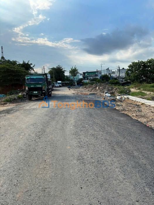 Nhà phố Kênh Tham Lương 108m² 12,286 tỷ - KD mặt tiền