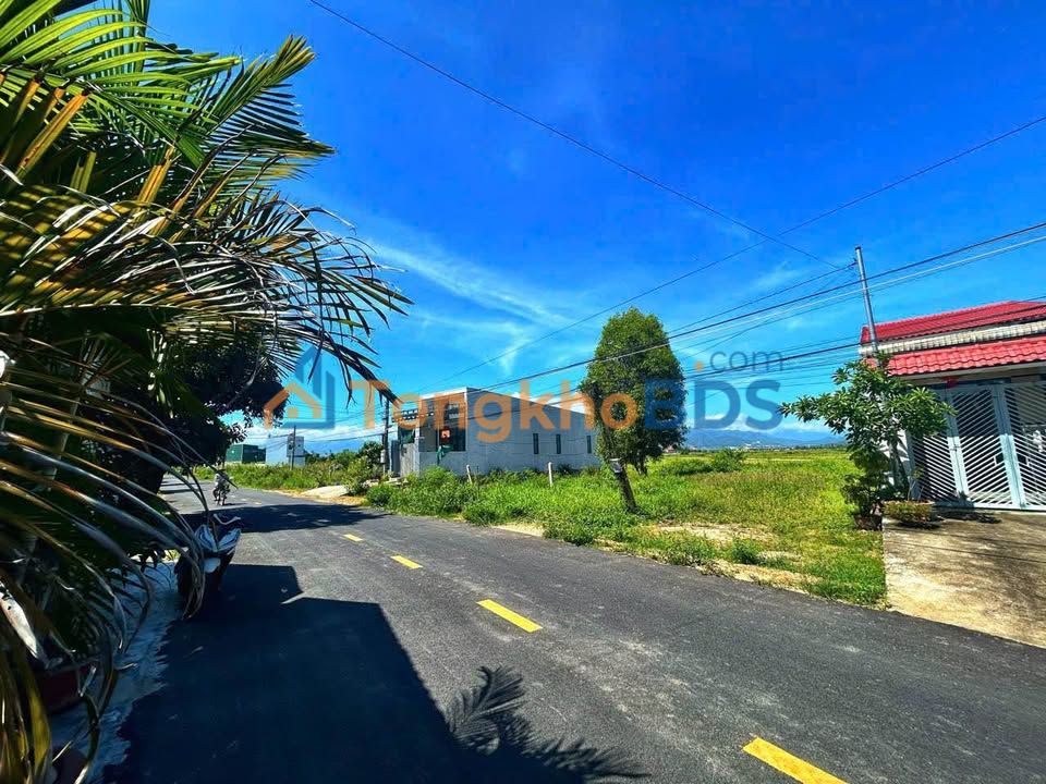 Đất Diên Khánh 134m² Sổ Hồng - Gần TTHC Mới Giá 2.35 Tỷ