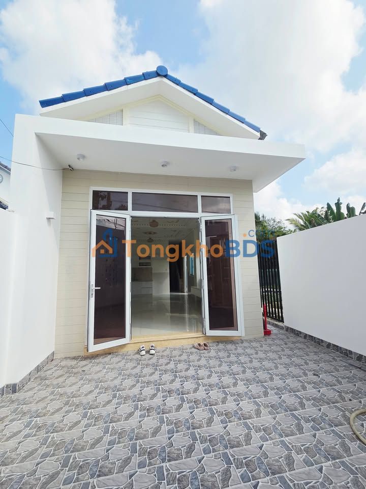Mặt Tiền Bờ Kè Rạch Mương Khai, Cần Thơ - 97.5m² Giá 10 Triệu/Tháng