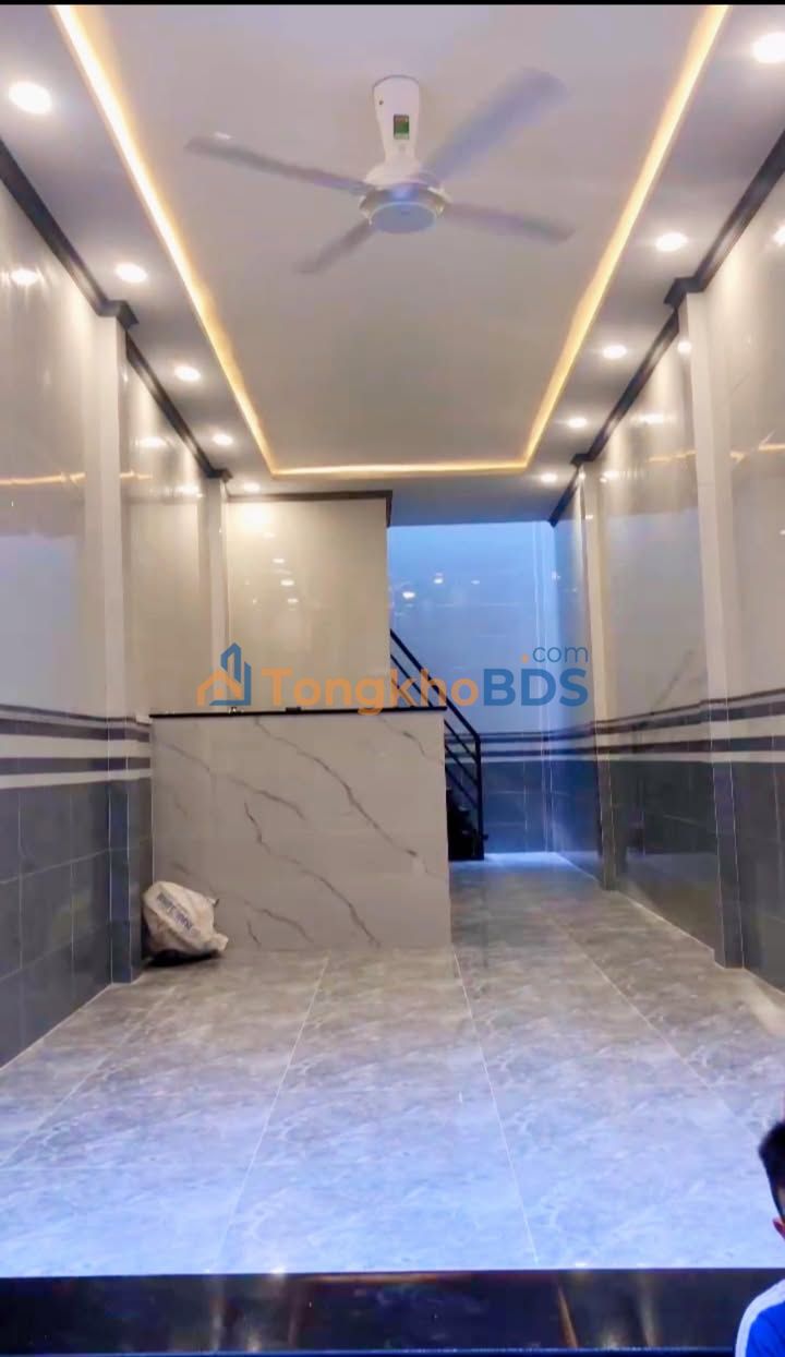 Nhà trệt lầu 30m² hẻm Phan Đình Phùng, Cần Thơ - Giá 3.8tr/th