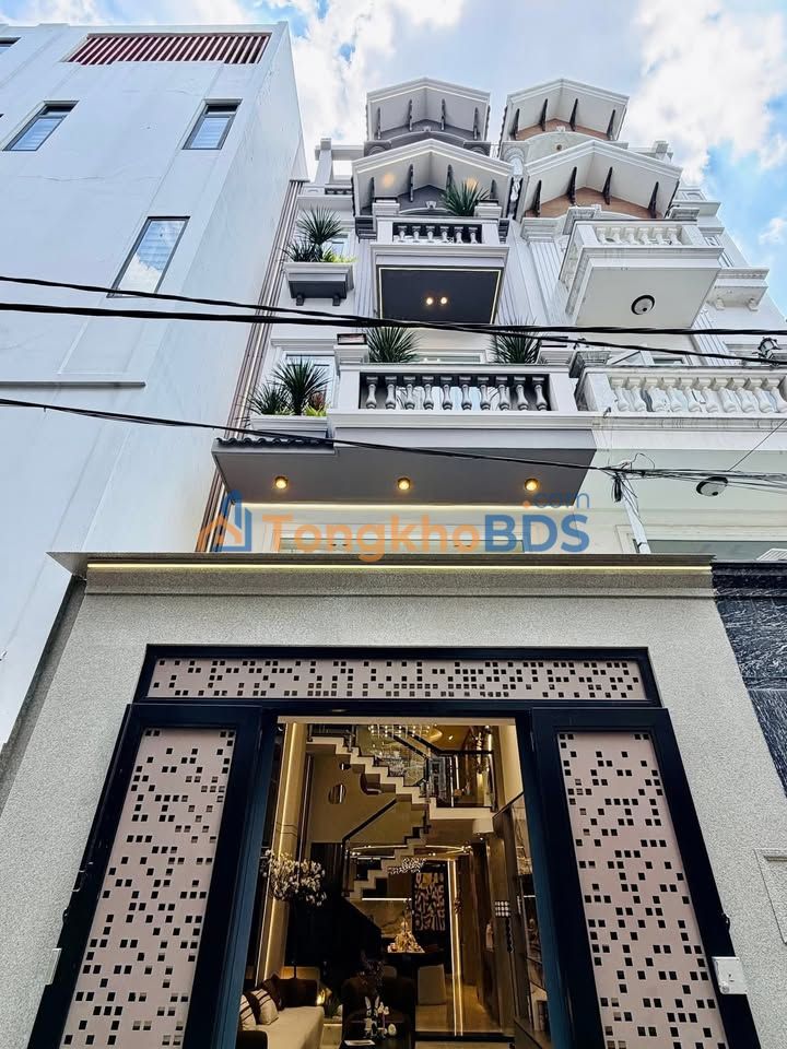 Nhà 4 tầng Gò Vấp, 64m² - Xe hơi vào nhà, tặng nội thất cao cấp