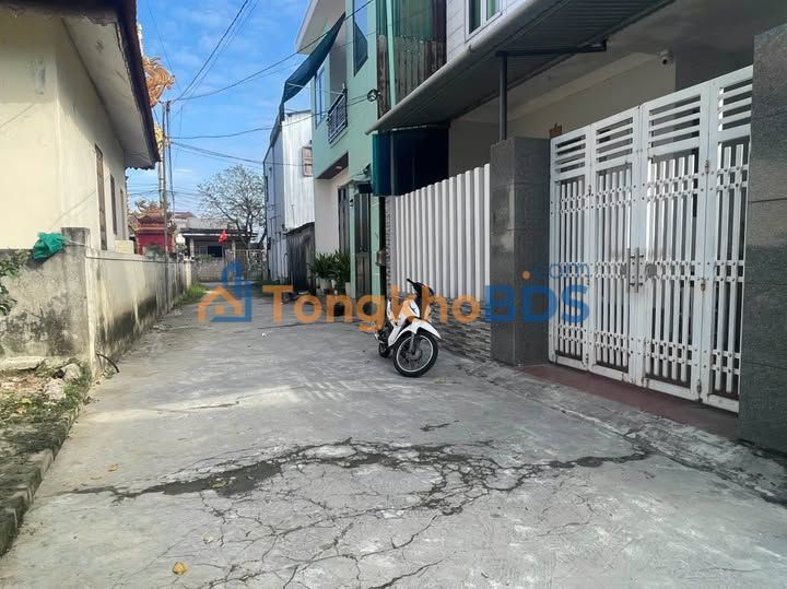 Mặt Tiền Hẻm Kiệt Hoàng Quốc Việt, Huế - 77.2m² - Giá 2.2 Tỷ