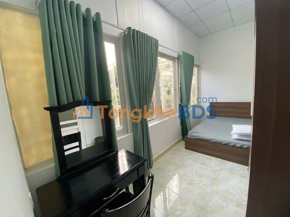 Phong tro Da Lat Nguyen Trung Truc 4 trieu - O to vao nha