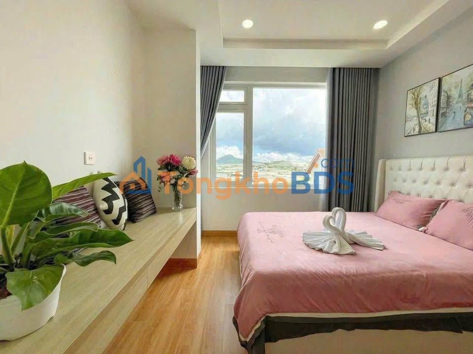 Nhà Phường 7 Đà Lạt 90m² - 1.29 Tỷ, View Đẹp, Xe Hơi Tới Cửa
